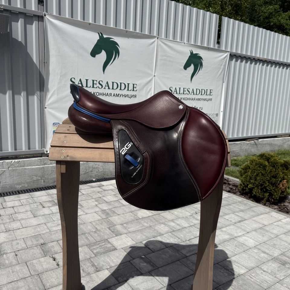 Конкурное седло CWD 2GS Carbon 17/2С с синей персонализацией